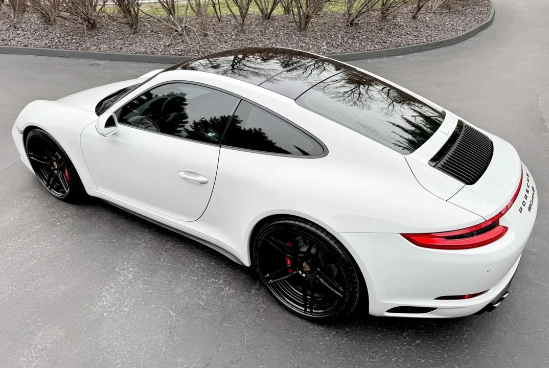 2018 Porsche 991 Carrera 4S - Image 8 of 31
