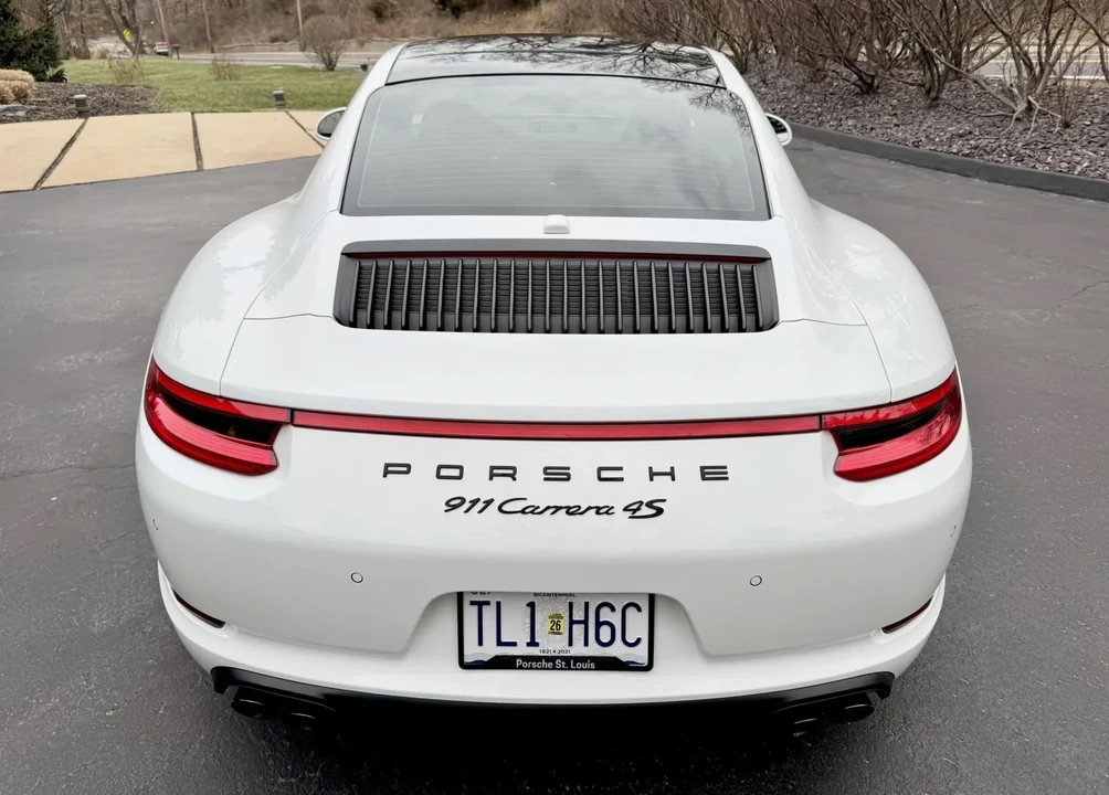 2018 Porsche 991 Carrera 4S - Image 12 of 31