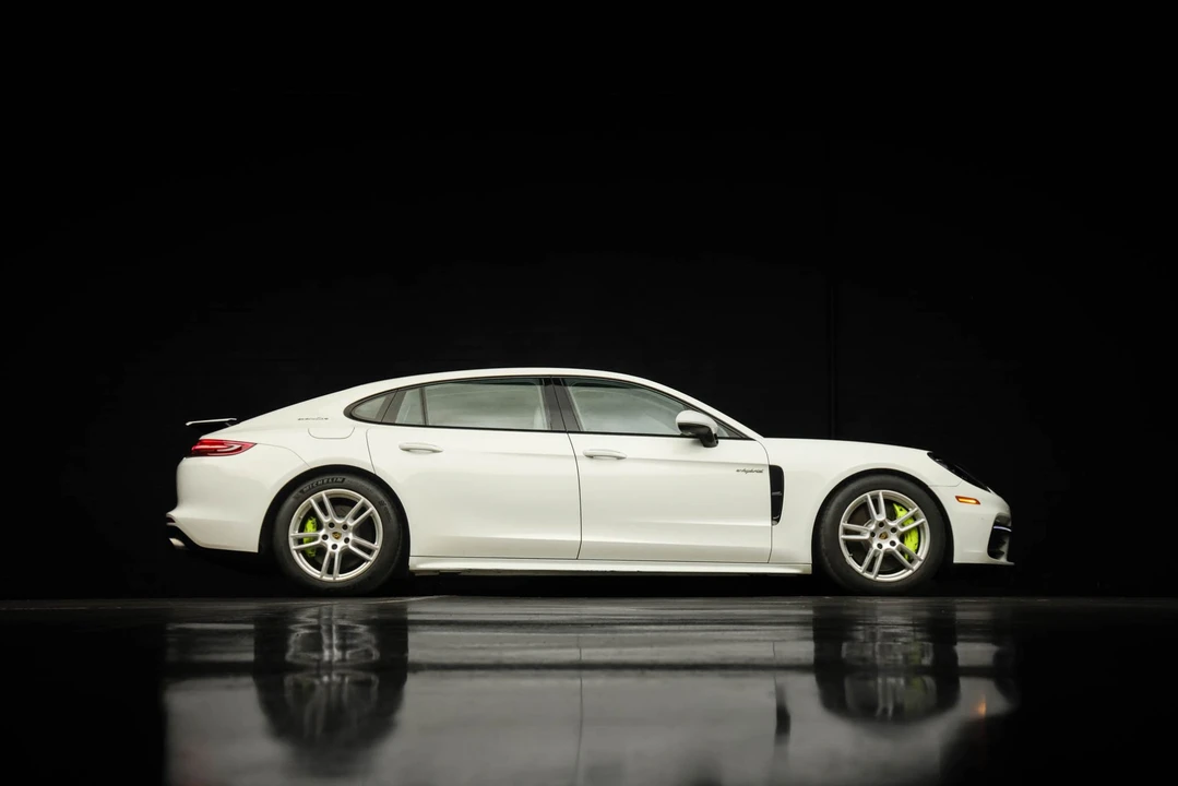2018 Porsche 971 Panamera - Image 31 of 31