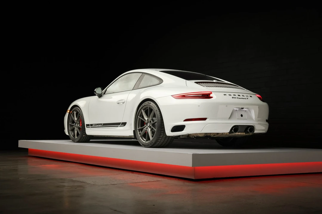 2019 Porsche 991 Carrera T - Image 27 of 31