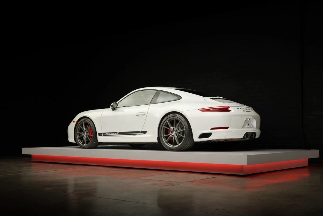 2019 Porsche 991 Carrera T - Image 26 of 31