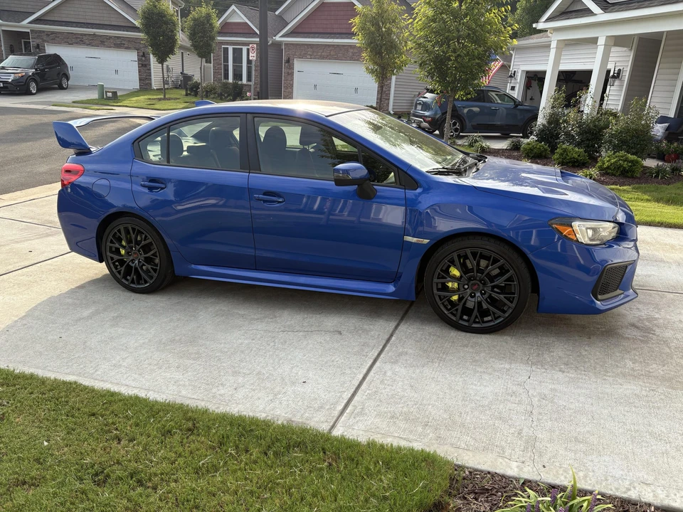 2019 Subaru Impreza WRX STi 4th Gen - Image 10 of 31