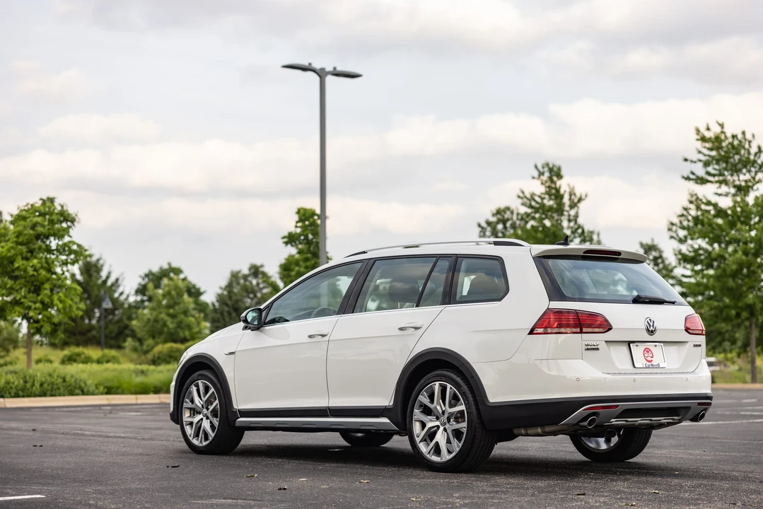 2019 Volkswagen Golf Mk7 - Image 27 of 31