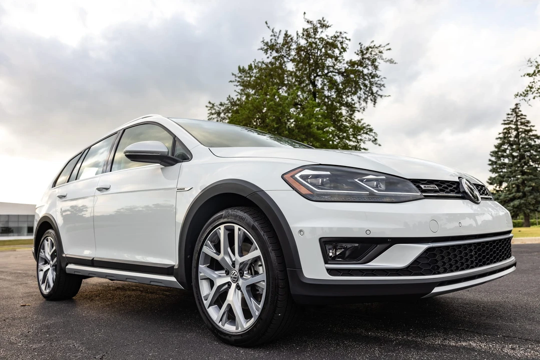 2019 Volkswagen Golf Mk7 - Image 9 of 31