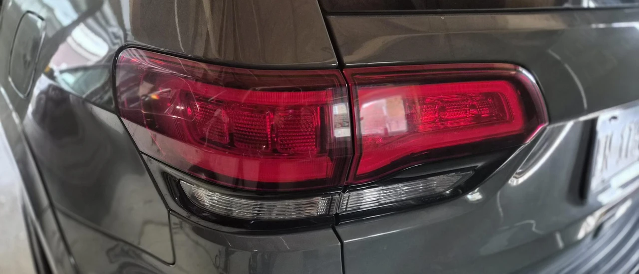 2021 Jeep KL Cherokee - Image 15 of 31