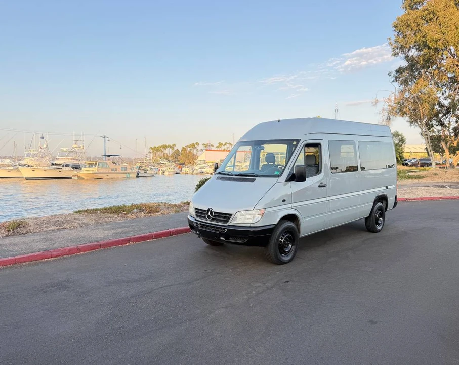 2006 Mercedes-Benz T1N Sprinter - Image 4 of 24