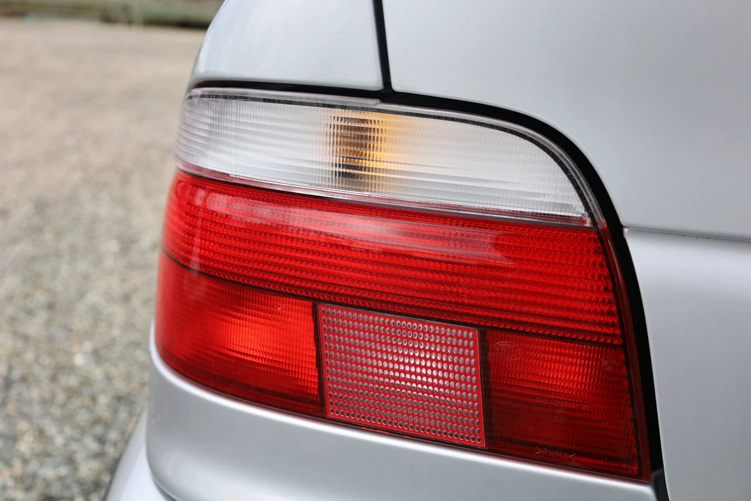 2000 BMW E39 M5 - Image 21 of 31