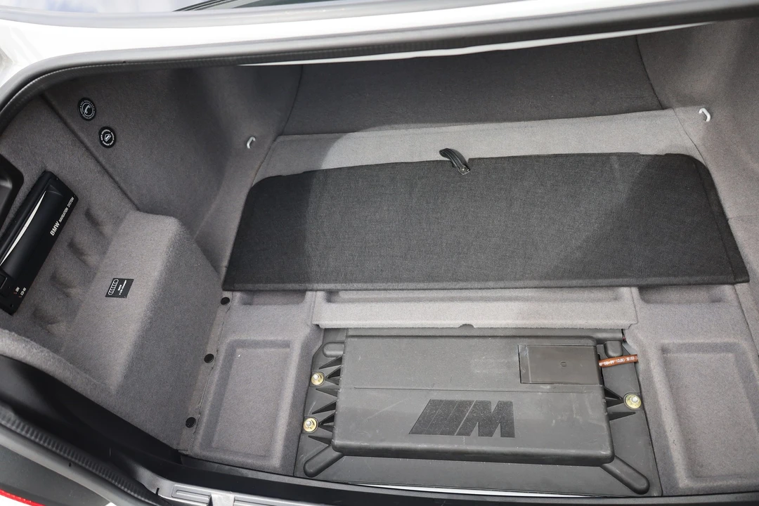 2000 BMW E39 M5 - Image 23 of 31