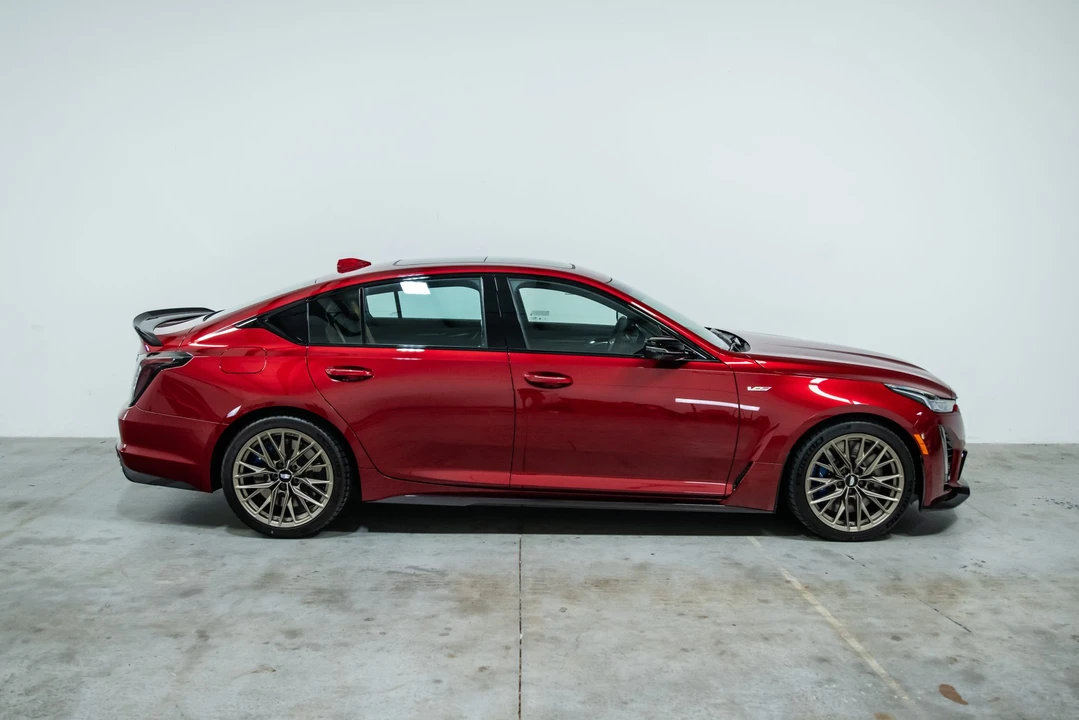 2023 Cadillac CT5-V Blackwing - Image 17 of 31