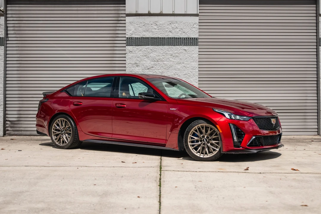 2023 Cadillac CT5-V Blackwing - Image 28 of 31