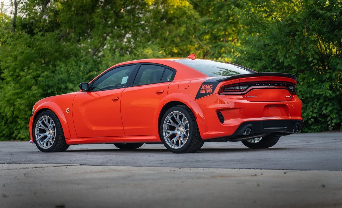 2023 Dodge Charger SRT Hellcat 7th Gen - Image 5 of 31