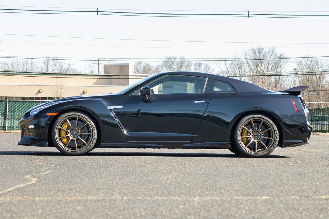 2024 Nissan R35 GT-R T-Spec & Final Edition - Image 3 of 31