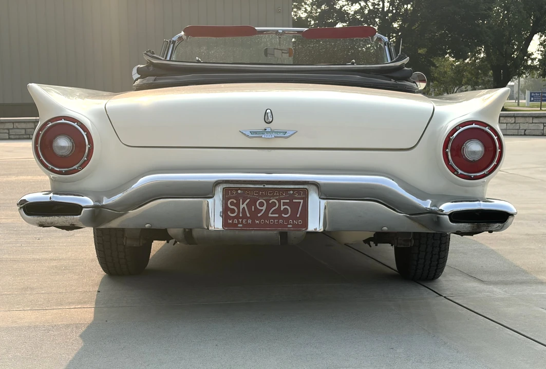 1957 Ford Thunderbird 1st Gen - Image 6 of 31