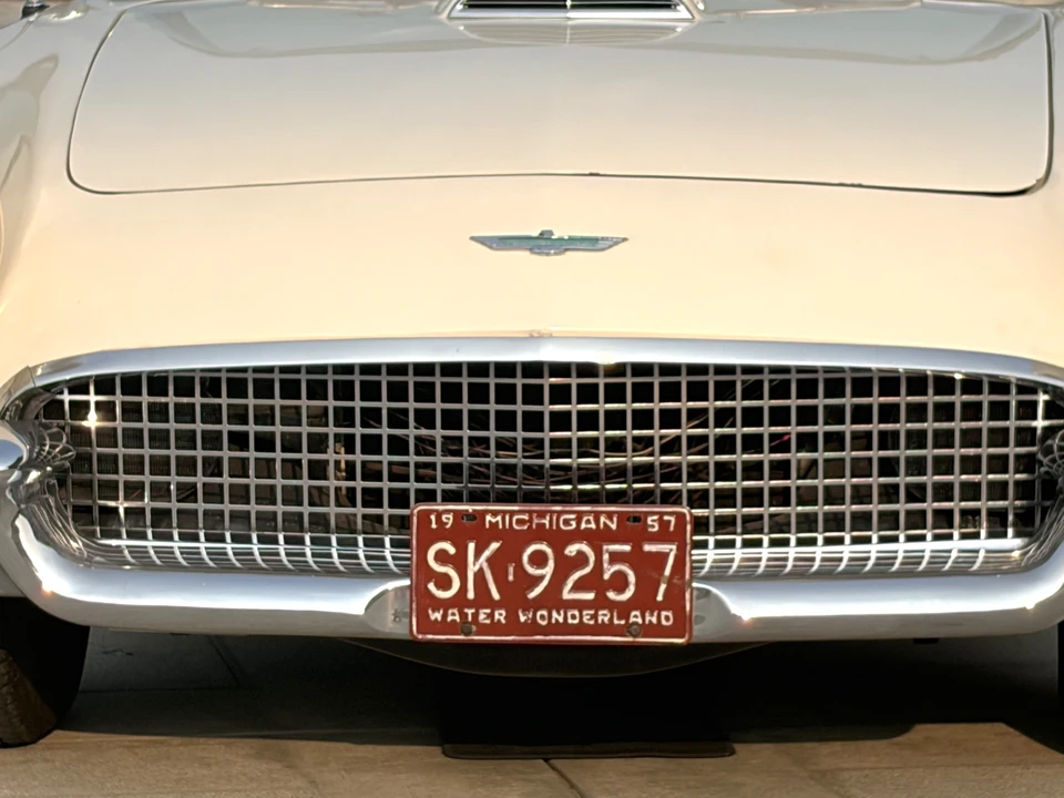 1957 Ford Thunderbird 1st Gen - Image 29 of 31