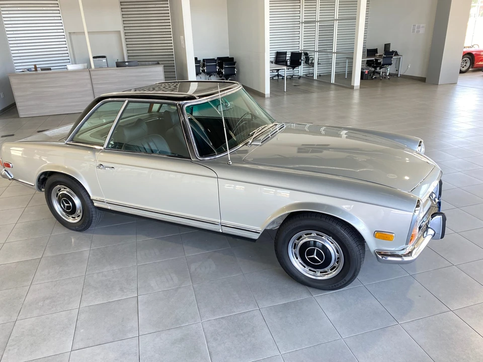 1970 Mercedes-Benz W113 SL-Class - Image 28 of 31
