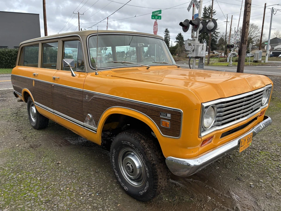 1974 International Harvester Travelall - Image 18 of 31
