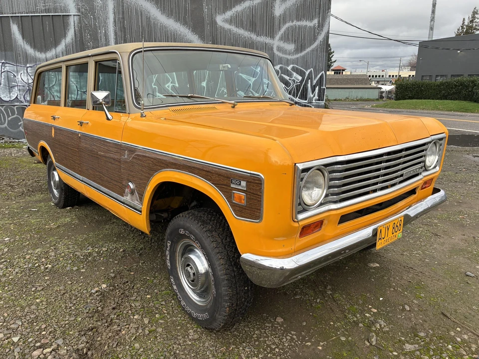 1974 International Harvester Travelall - Image 13 of 31
