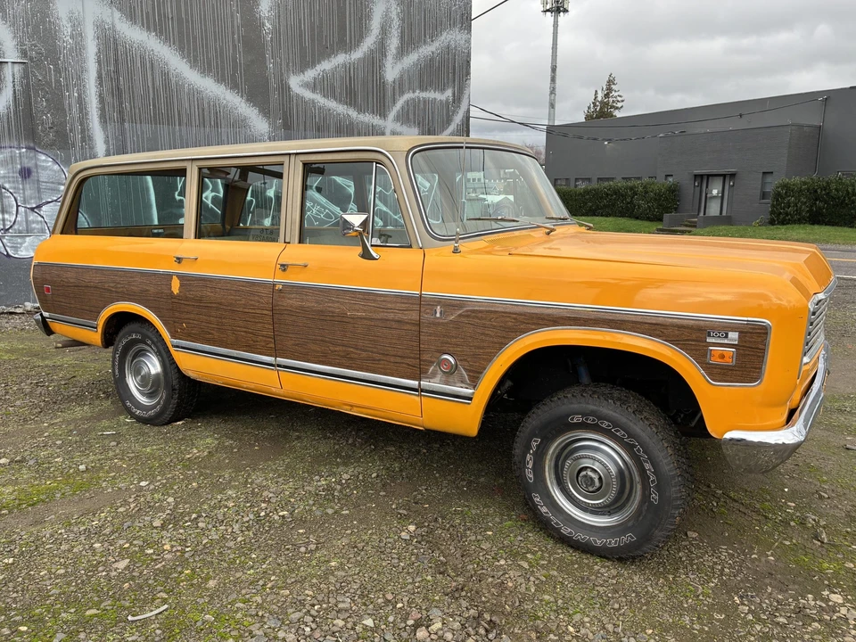 1974 International Harvester Travelall - Image 20 of 31