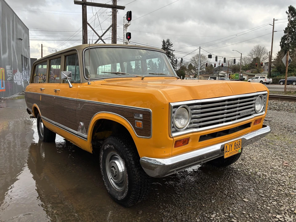 1974 International Harvester Travelall - Image 14 of 31