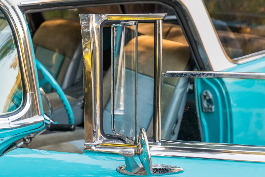 1955 Chevrolet Nomad - Image 21 of 31