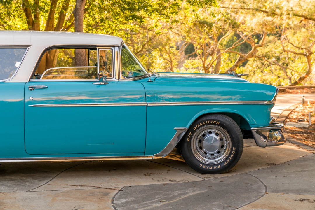 1955 Chevrolet Nomad - Image 9 of 31