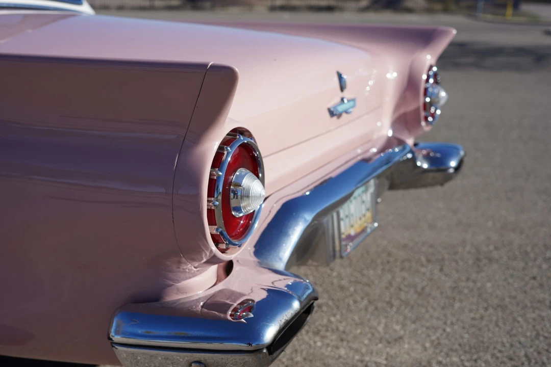 1957 Ford Thunderbird 1st Gen - Image 27 of 31