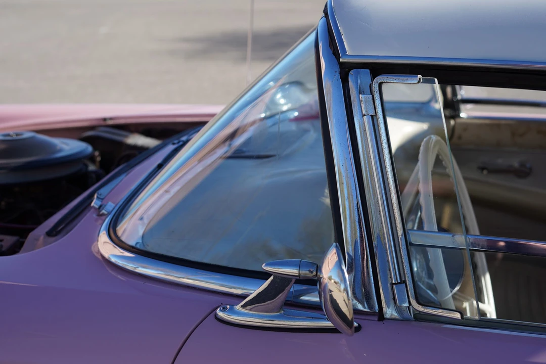 1957 Ford Thunderbird 1st Gen - Image 23 of 31