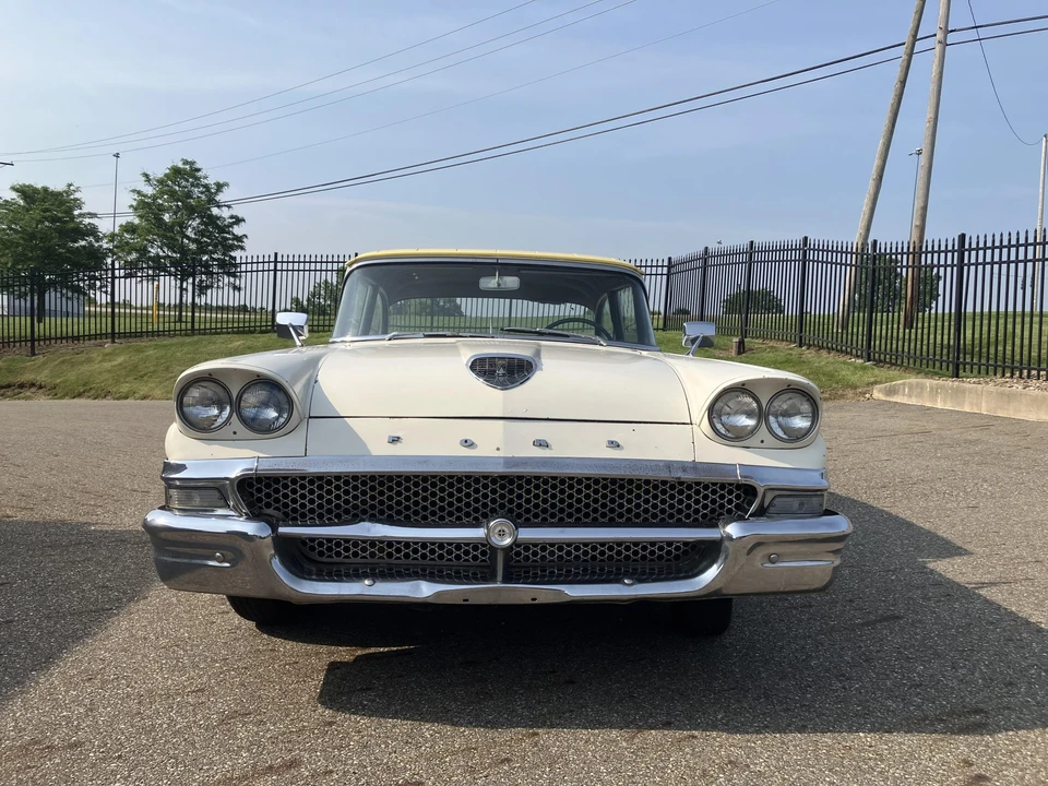 1958 Ford Customline - Image 6 of 31