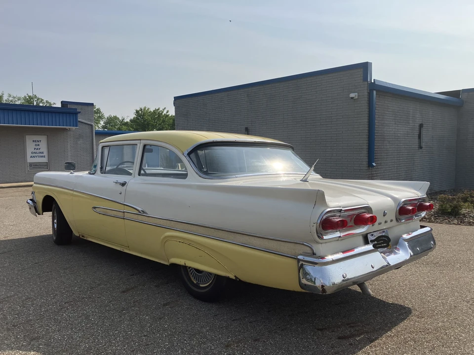 1958 Ford Customline - Image 18 of 31