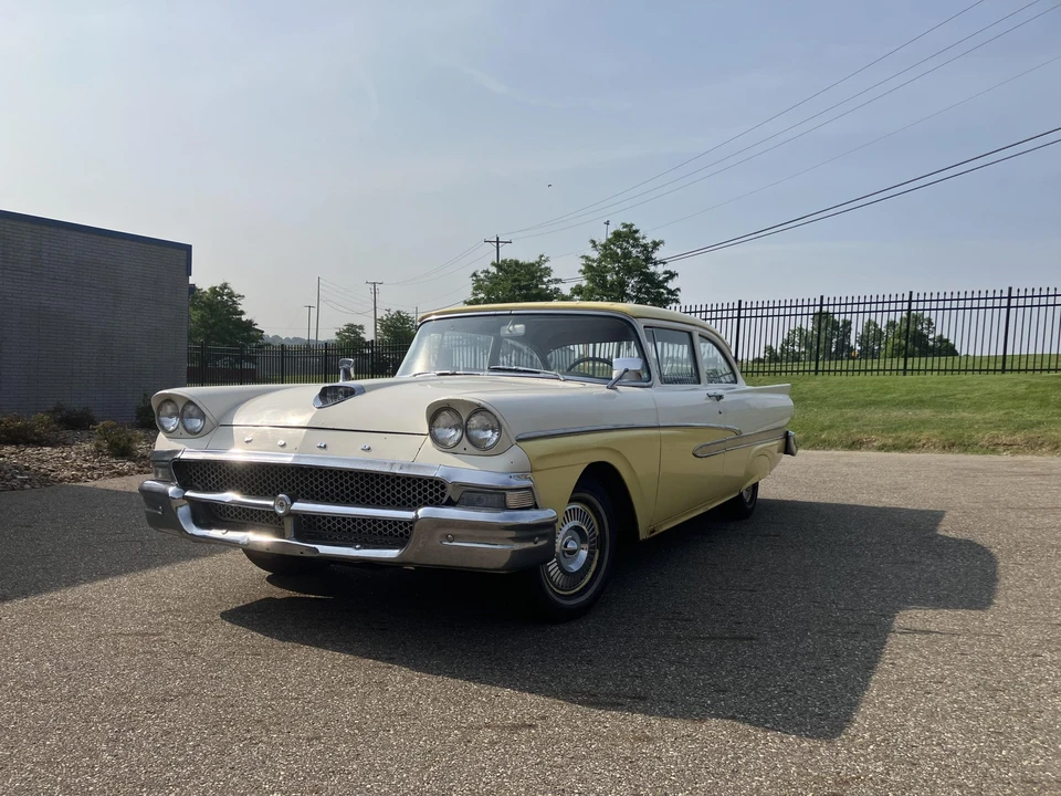 1958 Ford Customline - Image 4 of 31