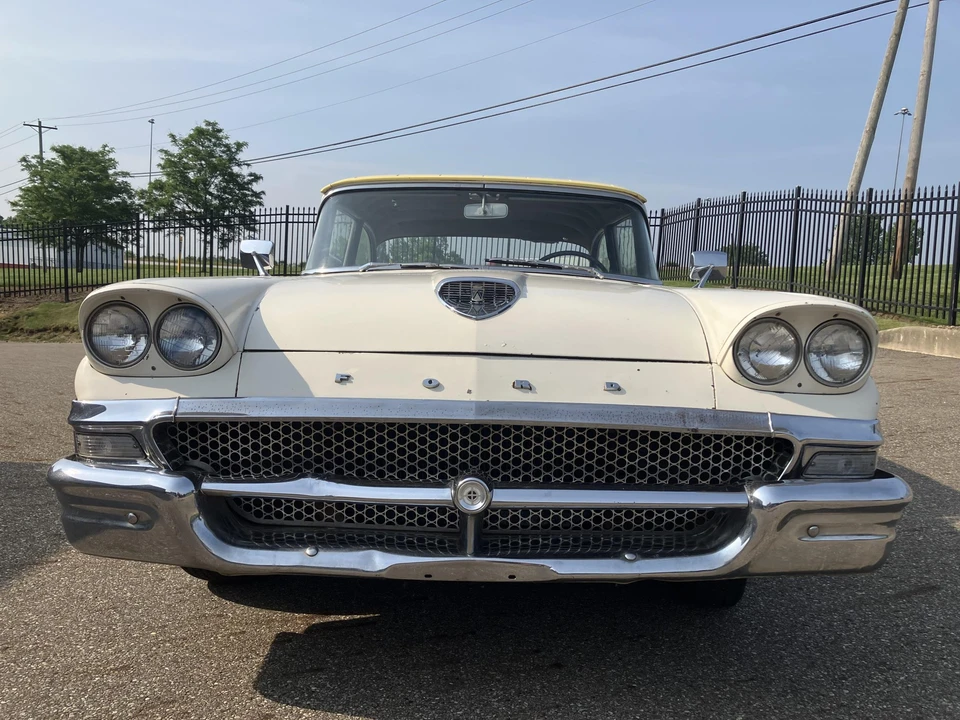 1958 Ford Customline - Image 7 of 31