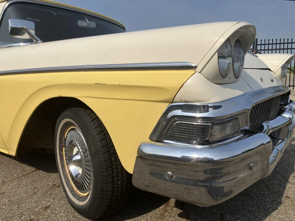 1958 Ford Customline - Image 28 of 31