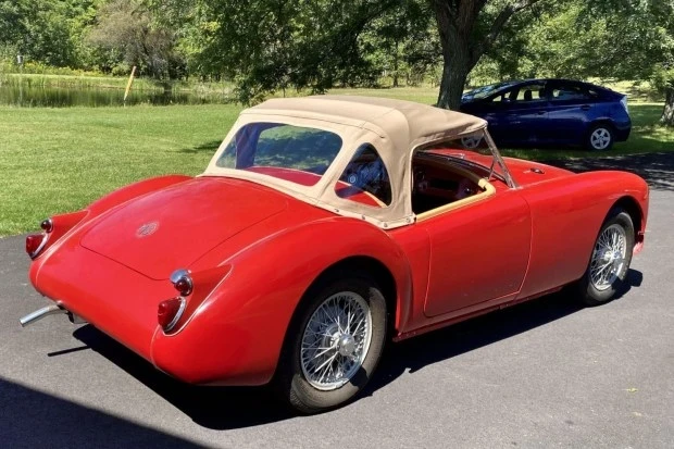 1959 MG MGA 1500 - Image 2 of 11