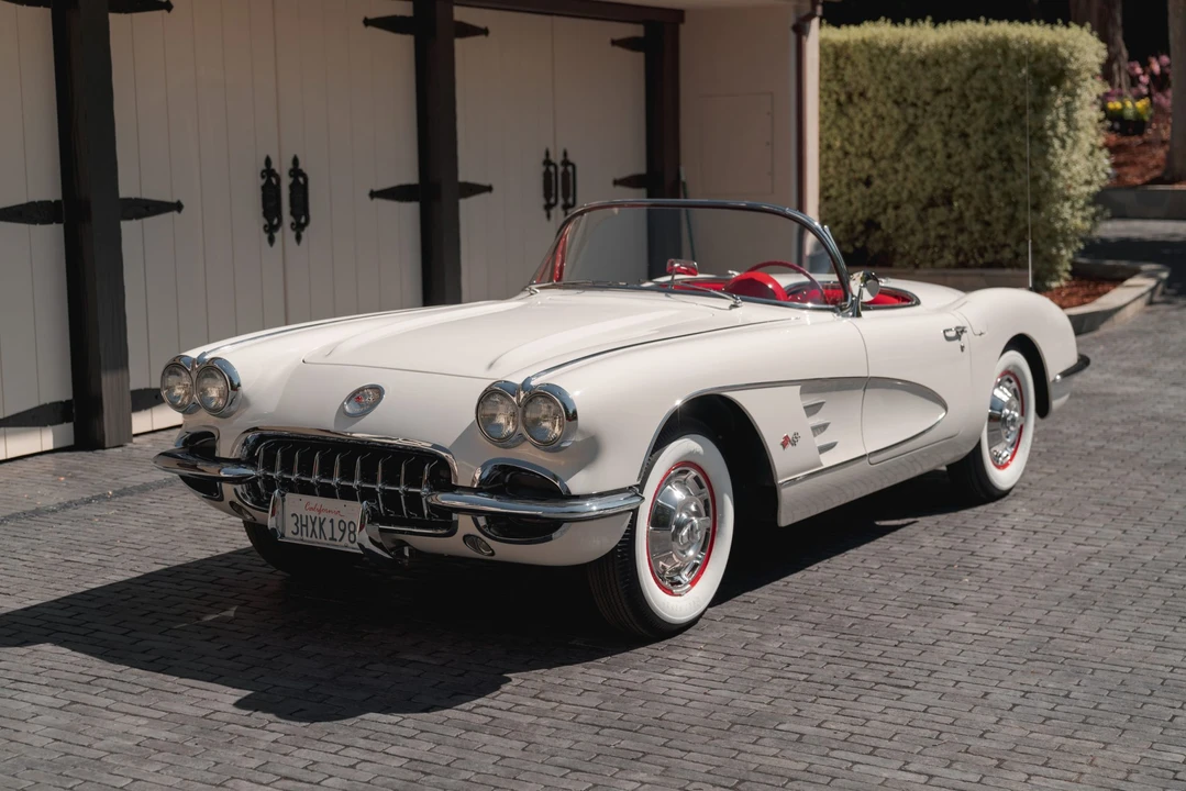 1960 Chevrolet Corvette C1 - Image 2 of 31