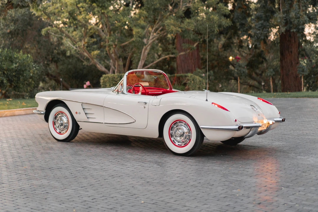 1960 Chevrolet Corvette C1 - Image 13 of 31