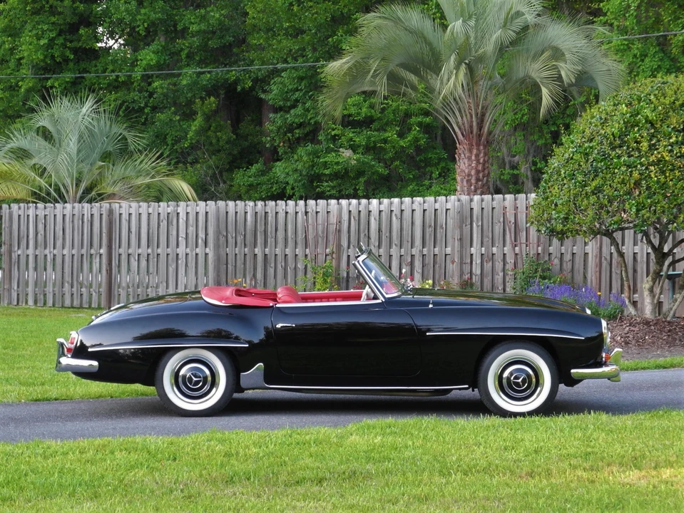 1961 Mercedes-Benz 190 SL - Image 7 of 31