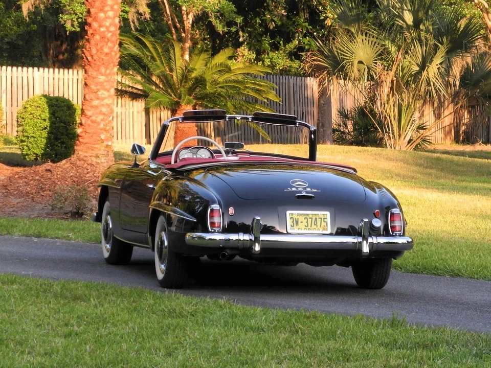 1961 Mercedes-Benz 190 SL - Image 5 of 31