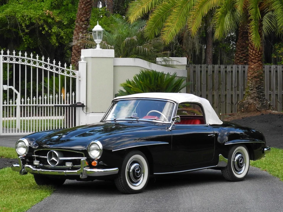 1961 Mercedes-Benz 190 SL - Image 10 of 31