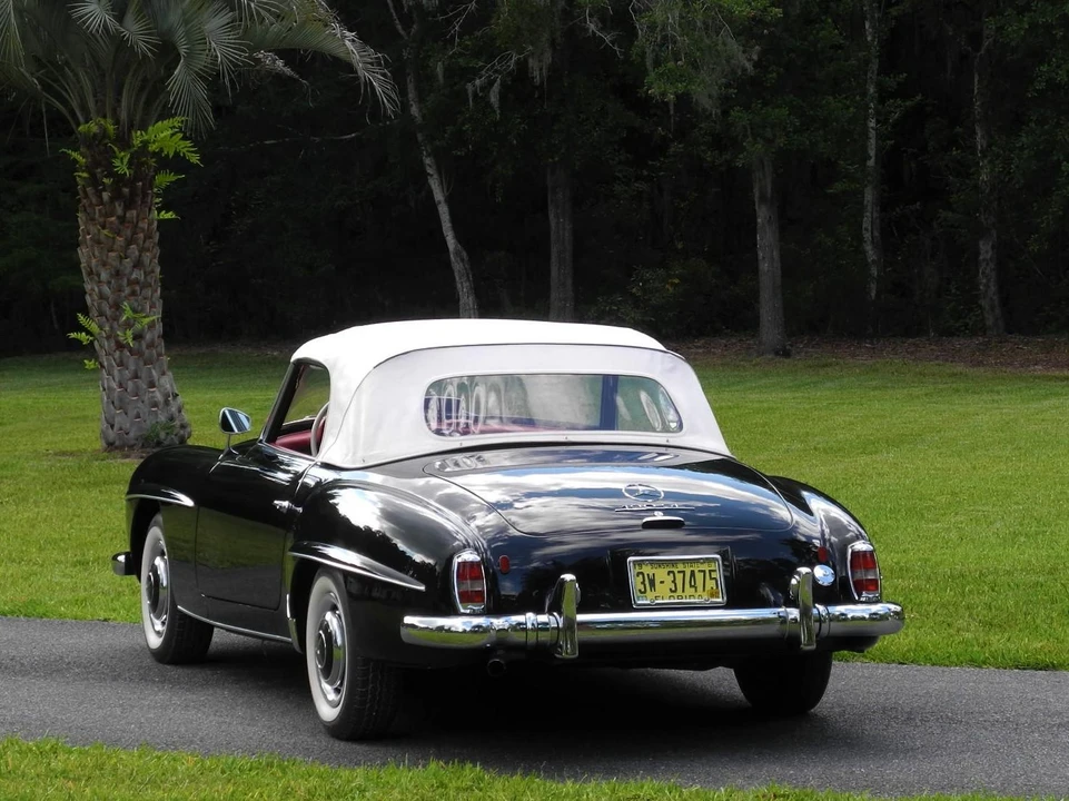 1961 Mercedes-Benz 190 SL - Image 14 of 31