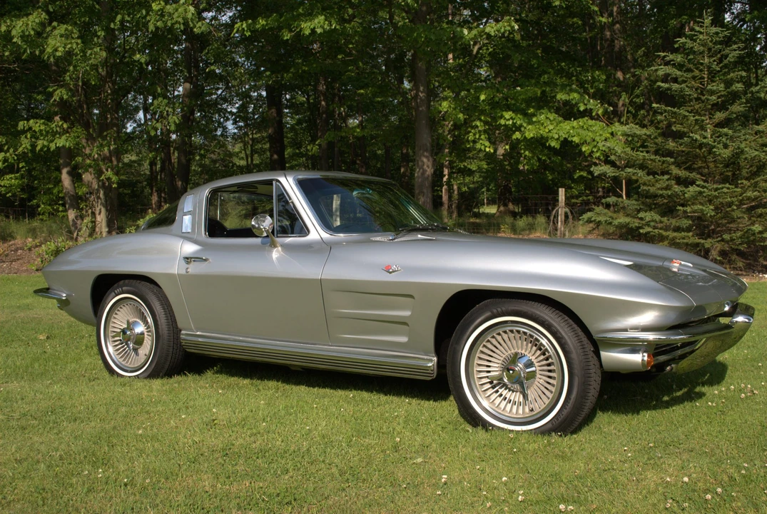1964 Chevrolet Corvette C2 - Image 15 of 31