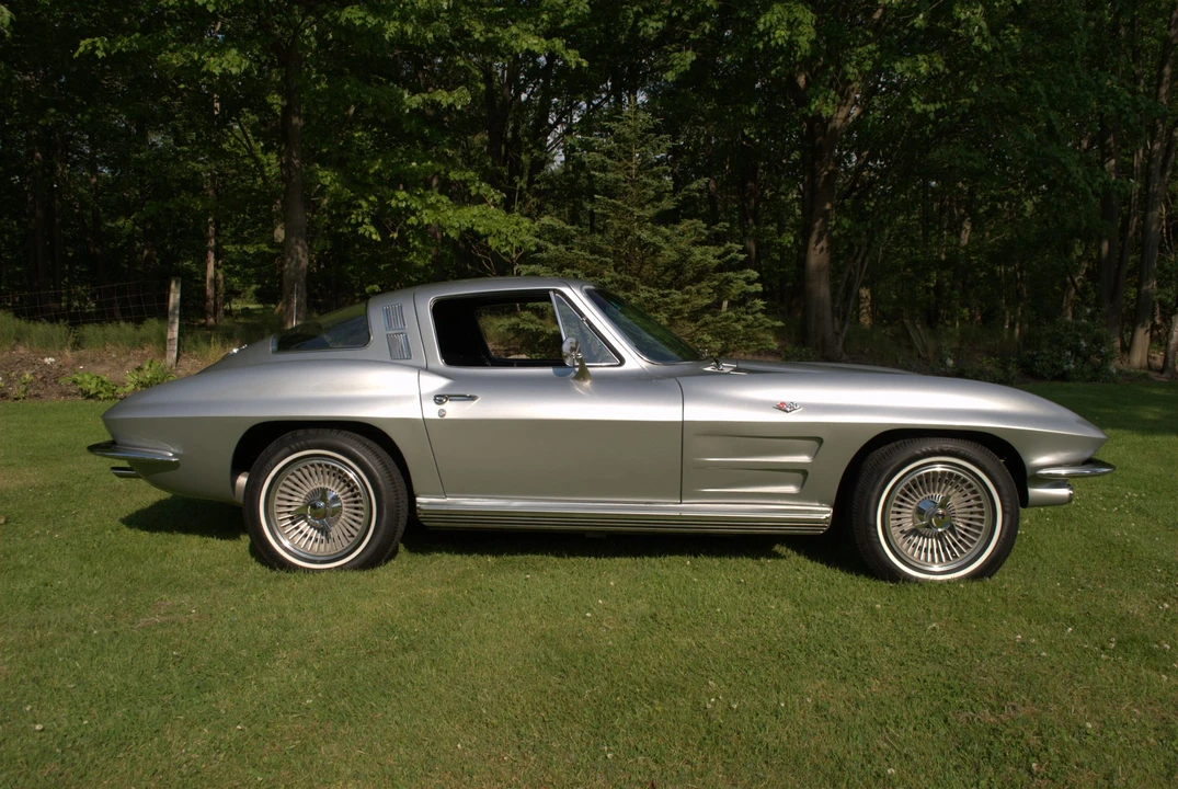 1964 Chevrolet Corvette C2 - Image 14 of 31