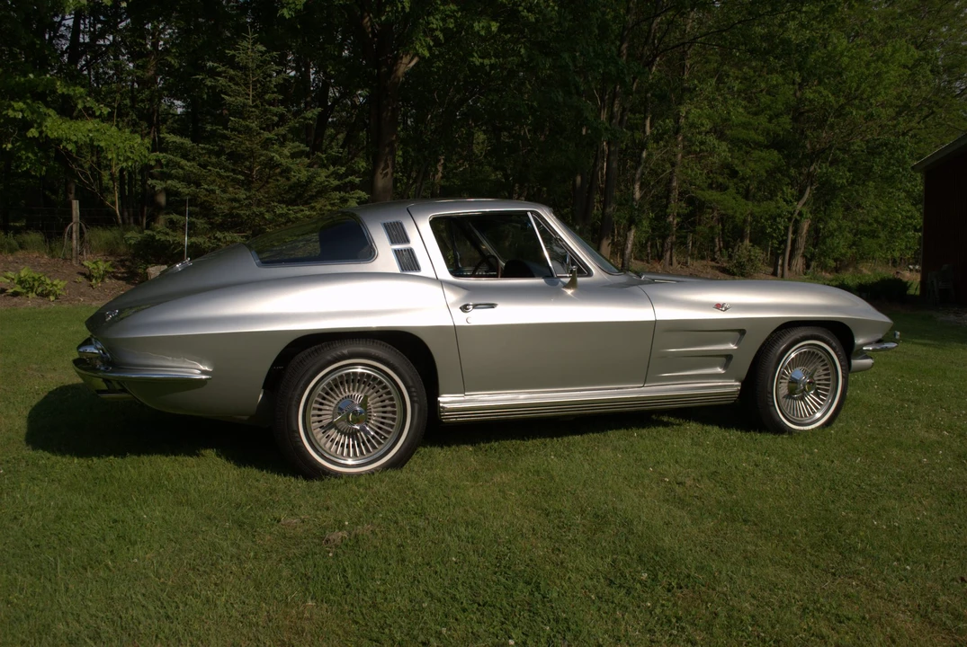 1964 Chevrolet Corvette C2 - Image 13 of 31