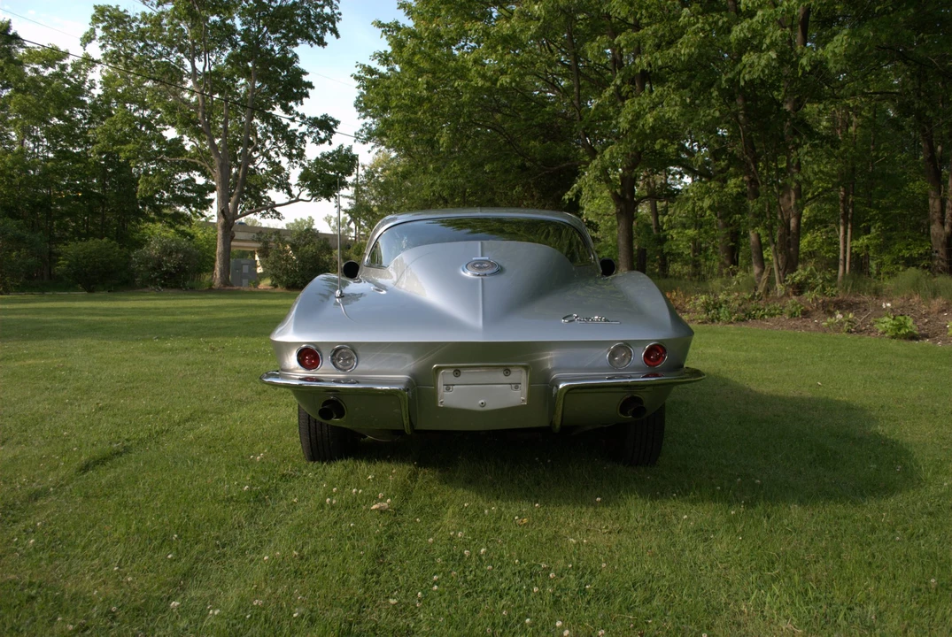 1964 Chevrolet Corvette C2 - Image 9 of 31