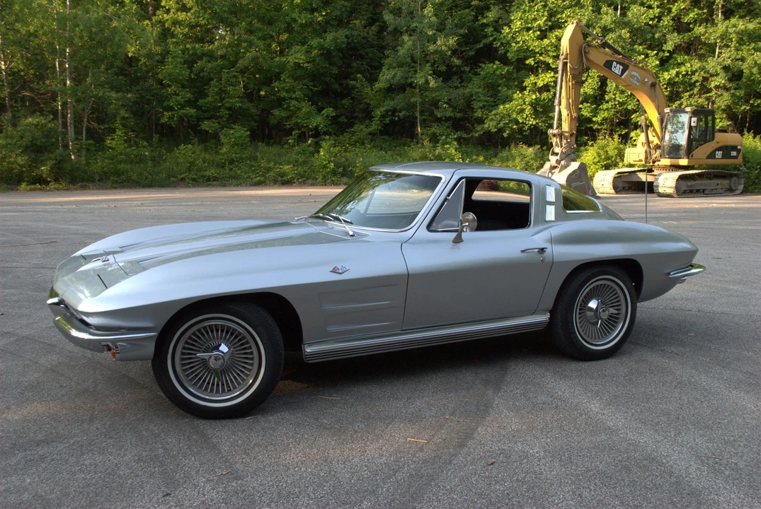 1964 Chevrolet Corvette C2 - Image 24 of 31