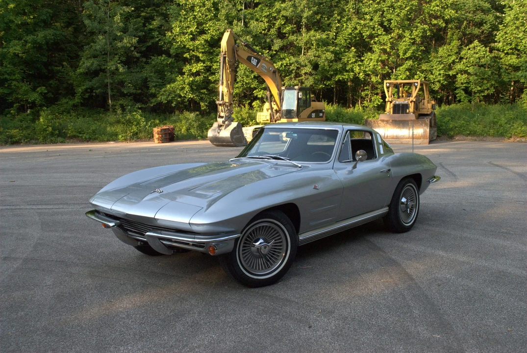 1964 Chevrolet Corvette C2 - Image 23 of 31