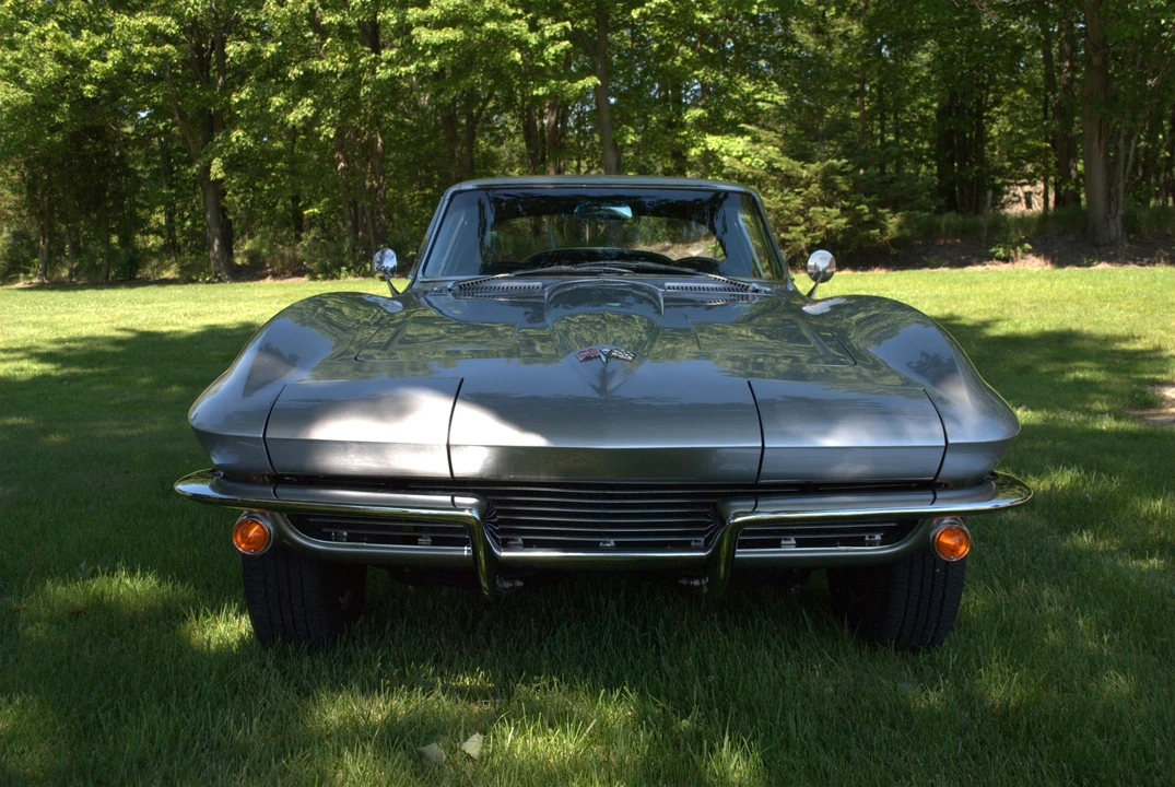 1964 Chevrolet Corvette C2 - Image 19 of 31