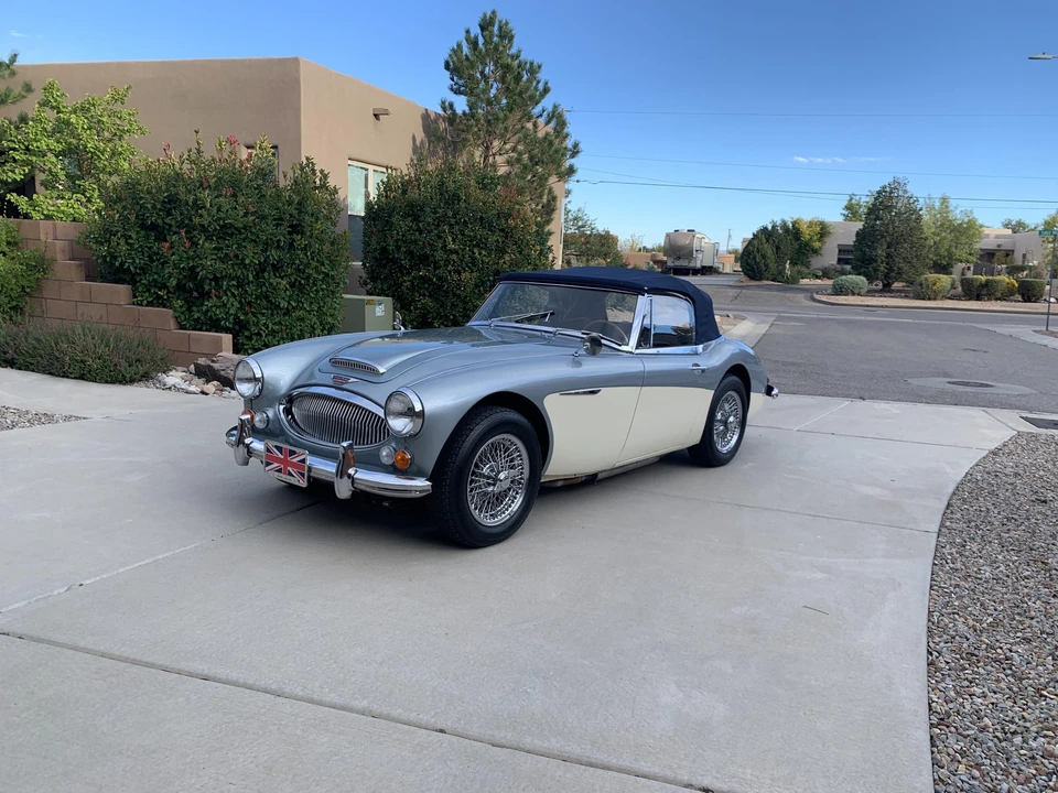 1966 Austin-Healey 3000 Mark III - Image 10 of 31