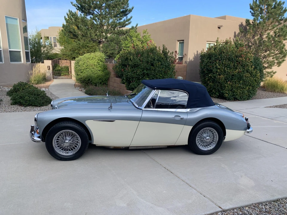 1966 Austin-Healey 3000 Mark III - Image 11 of 31