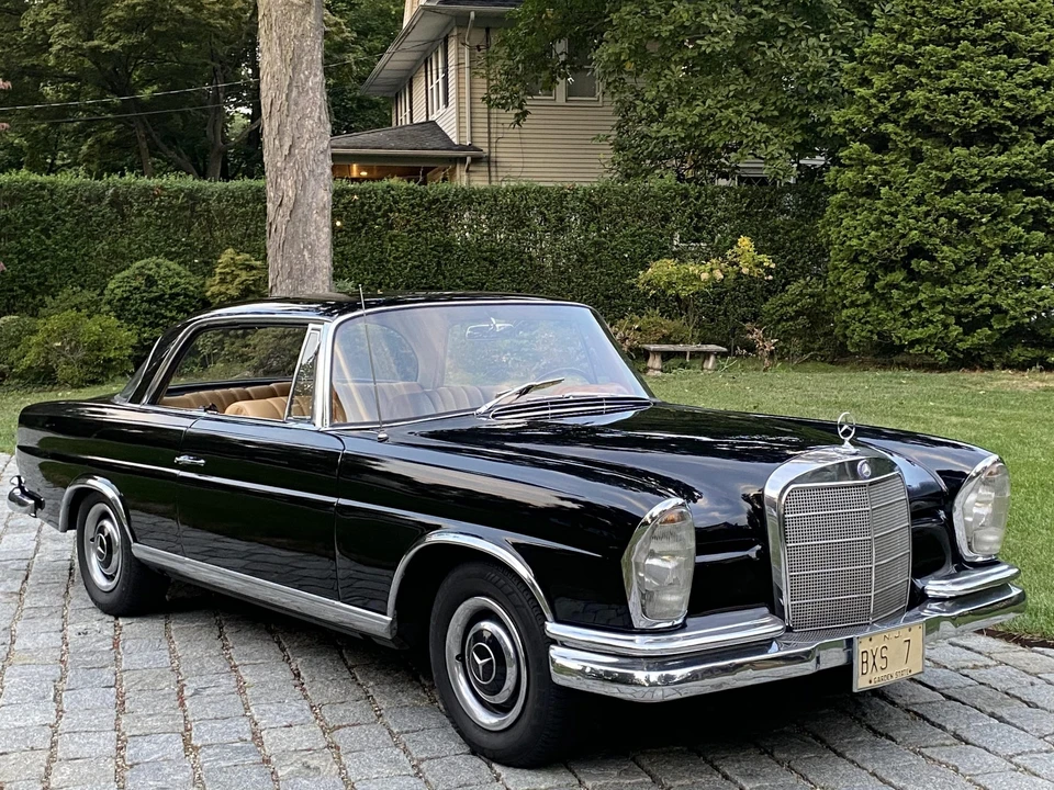 1966 Mercedes-Benz W111 Coupe - Image 5 of 31