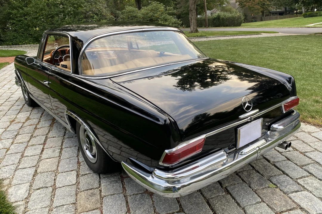 1966 Mercedes-Benz W111 Coupe - Image 3 of 31